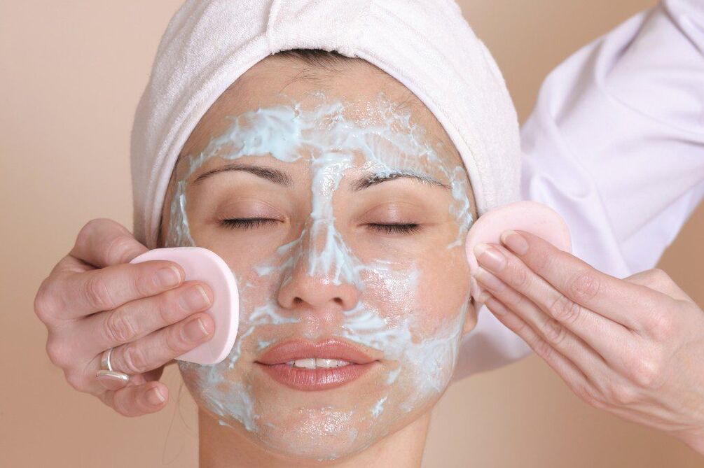 Peeling y rejuvenecimiento de la piel facial