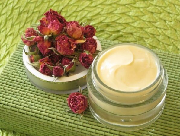 Crema de hierba rosa